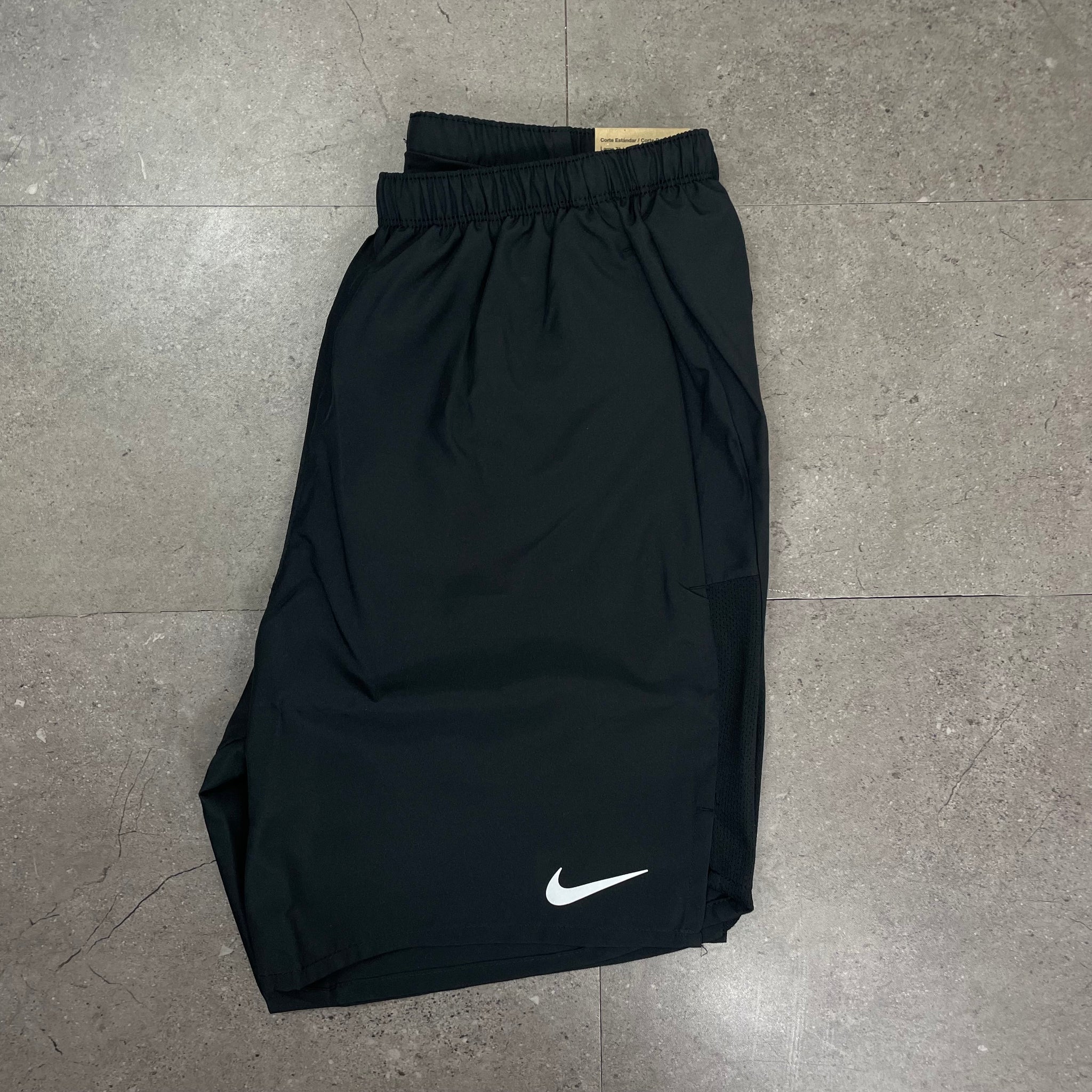 Nike Challenger Shorts ‘Black’