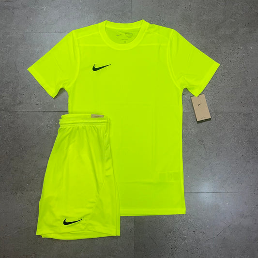 Nike Dri-FIT Set ‘Volt’