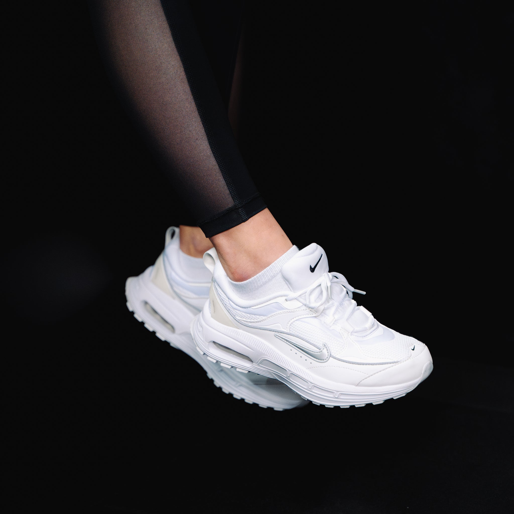 Nike Air Max Bliss ‘Summit White’